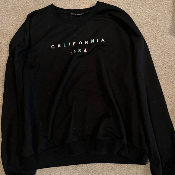 3 for $22 bundle of crewnecks & hoodie - Picture 4 of 4